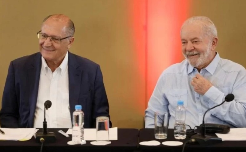 ACEITO: Direção do PT aprova  Alckmin para participar da chapa presidencial