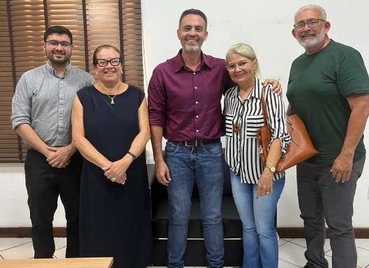 ELLIS REGINA: Prefeitura assume compromisso com vereadora para beneficiar Nazaré e região