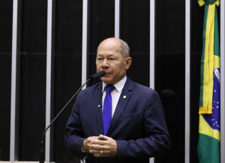 CHRISÓSTOMO: Deputado destina R$ 1 mi para manutenção de programa de residência multiprofissional