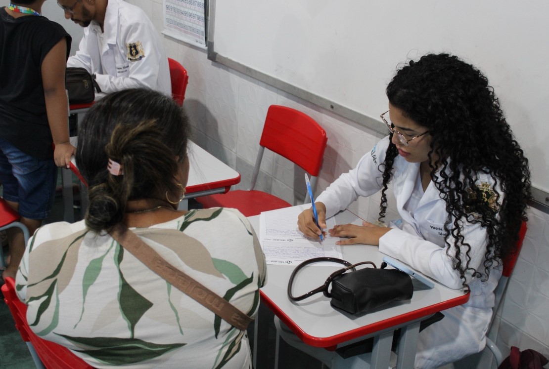 SÃO LUCAS SOLIDÁRIO: Ação leva atendimentos gratuitos e serviços essenciais à zona leste de PVH