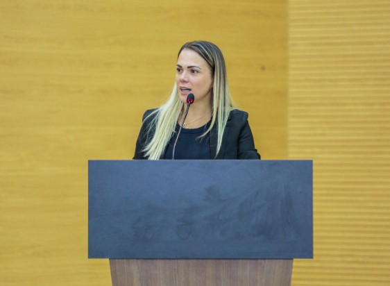 TÁ PAGO!: Deputada garante R$ 179,7 mil para fortalecer a cafeicultura em Vale do Anari