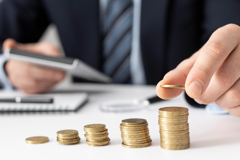 ERA FAKE: Receita nega taxação de transações financeiras a partir de R$ 5 mil