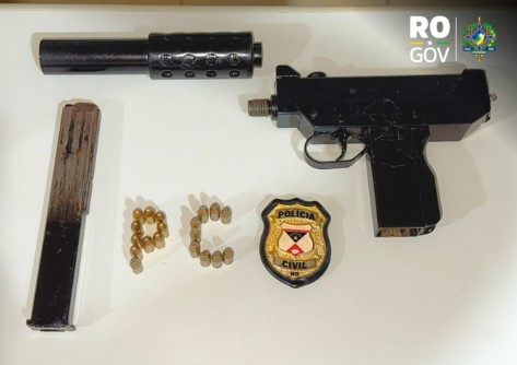 ALTA PERICULOSIDADE: Polícia Civil prende criminoso com submetralhadora durante operação