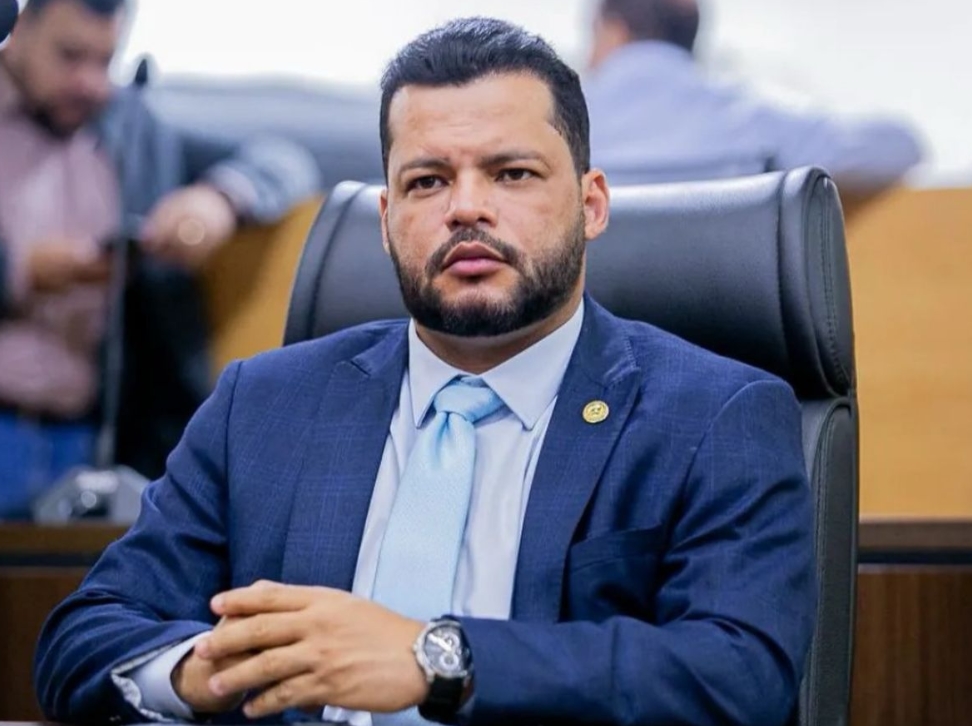 EDEVALDO NEVES: Deputado cobra limpeza urgente nas margens da RO-387