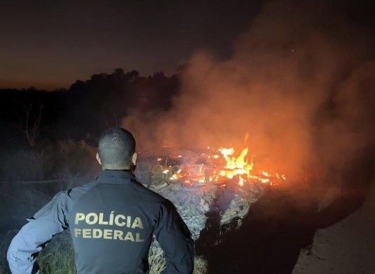 OPERAÇÃO: PF prende homem em flagrante por queimada ilegal em Rondônia