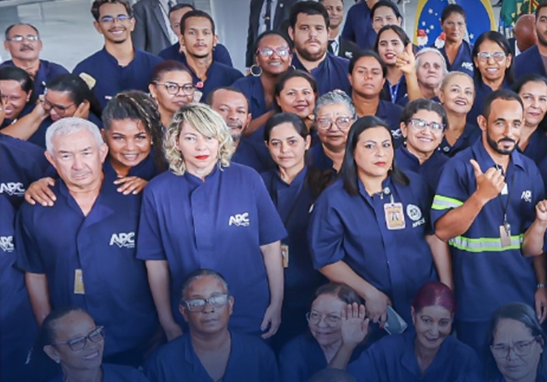 É DIREITO: Governo federal garante a redução de jornada de terceirizados