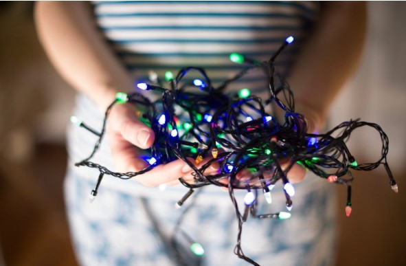 PRECAUÇÕES: Energisa orienta sobre como fazer a sua decoração natalina com segurança