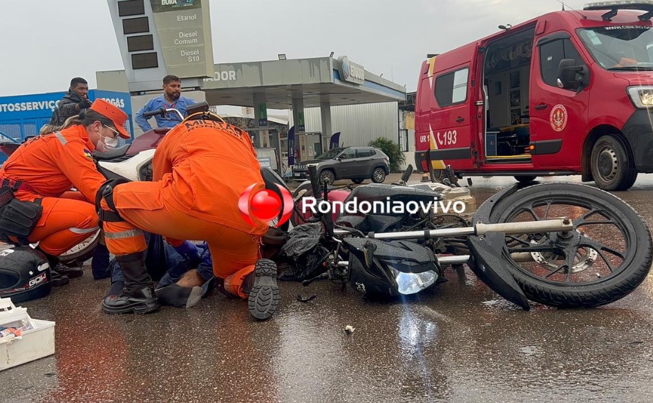 URGENTE: Homem sofre grave acidente envolvendo motos e caminhão