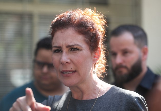 CASA CAIU: Deputada federal Carla Zambelli é presa na Itália