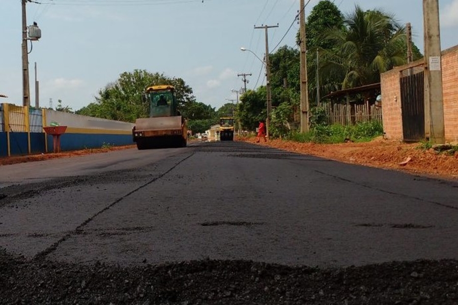 MARCOS COMBATE: Vereador denuncia indício de sobrepreço na compra de asfalto pela prefeitura