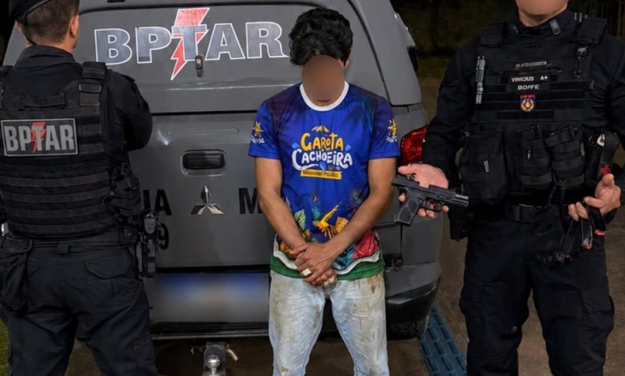 PORTE ILEGAL: PM prende homem que andava com pistola do pai que morreu