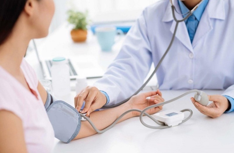 DESEQUILÍBRIO: Pesquisa mostra que mulheres usam mais o SUS que os homens