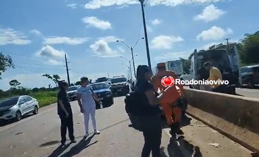 BATIDA: Acidente entre moto e carro na BR-364 deixa feridos