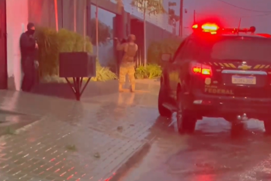 R$100 MILHÕES: PF faz operação sobre desvios de na Universidade de Roraima