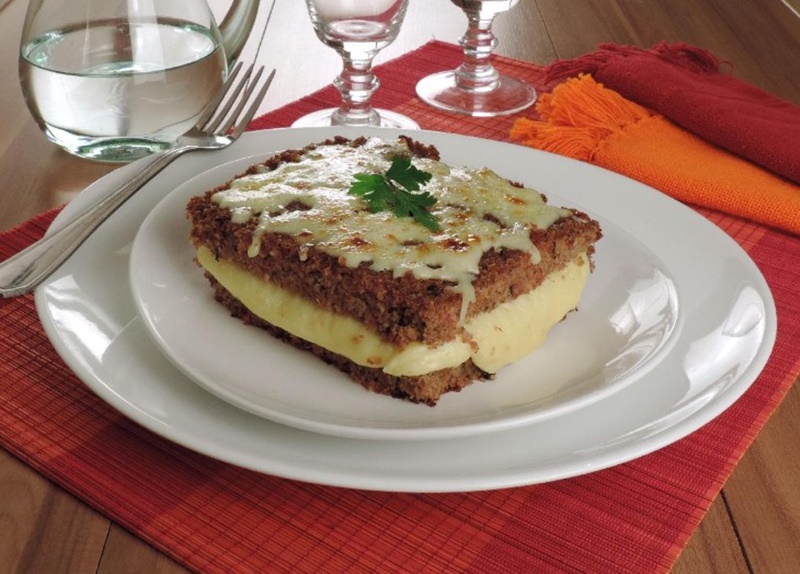 RECEITA: Aprenda a fazer um delicioso quibe de forno aos 4 queijos