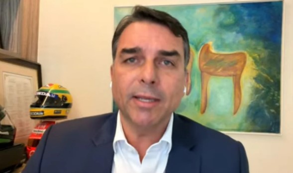 RESOLVIDO: Sistema do TSE volta a mostrar Flávio Bolsonaro como filiado ao PL