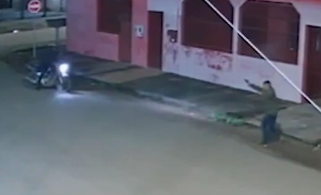 CONFRONTO: Vídeo mostra troca de tiros que terminou na morte de criminoso