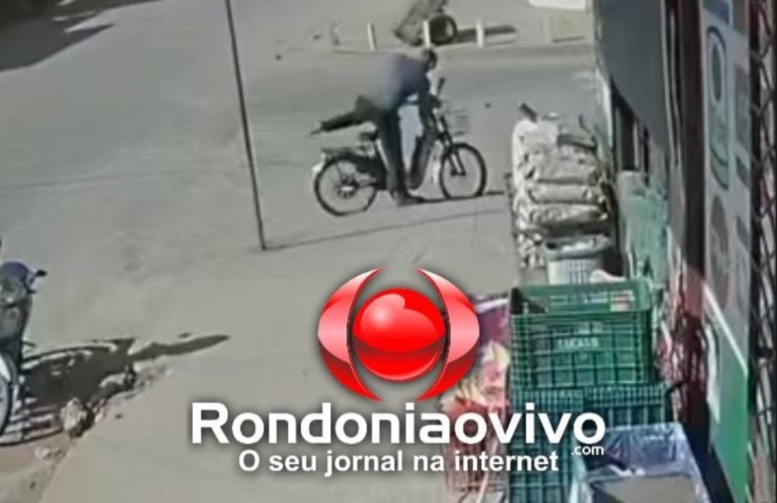 VÍDEO: Câmera registra furto de bicicleta elétrica em frente a mercado