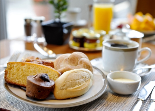 PÃO NOSSO: Governo garante café da manhã à população em situação vulnerável