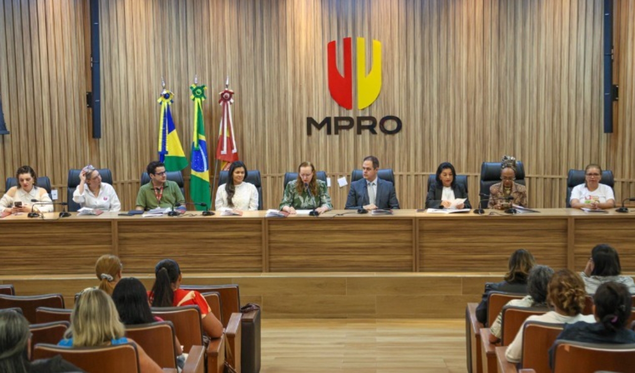 DIGNIDADE E SAÚDE: Prevenção da gravidez na adolescência é tema de seminário no Ministério Público