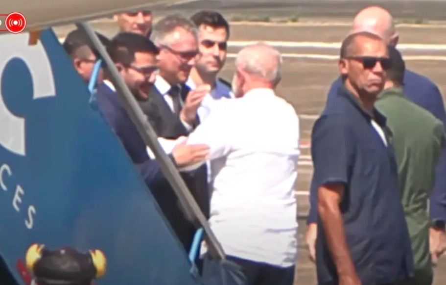 ACRE: Presidente da República e ministros são recebidos pelo governador