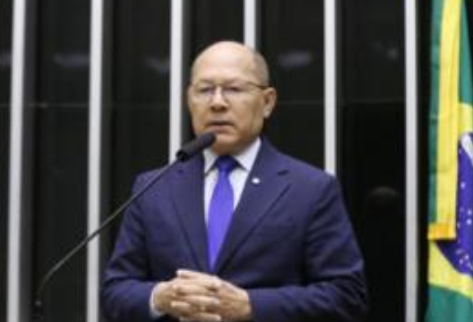 CHRISÓSTOMO: Deputado é relator de projeto que pode derrubar aumento do IOF