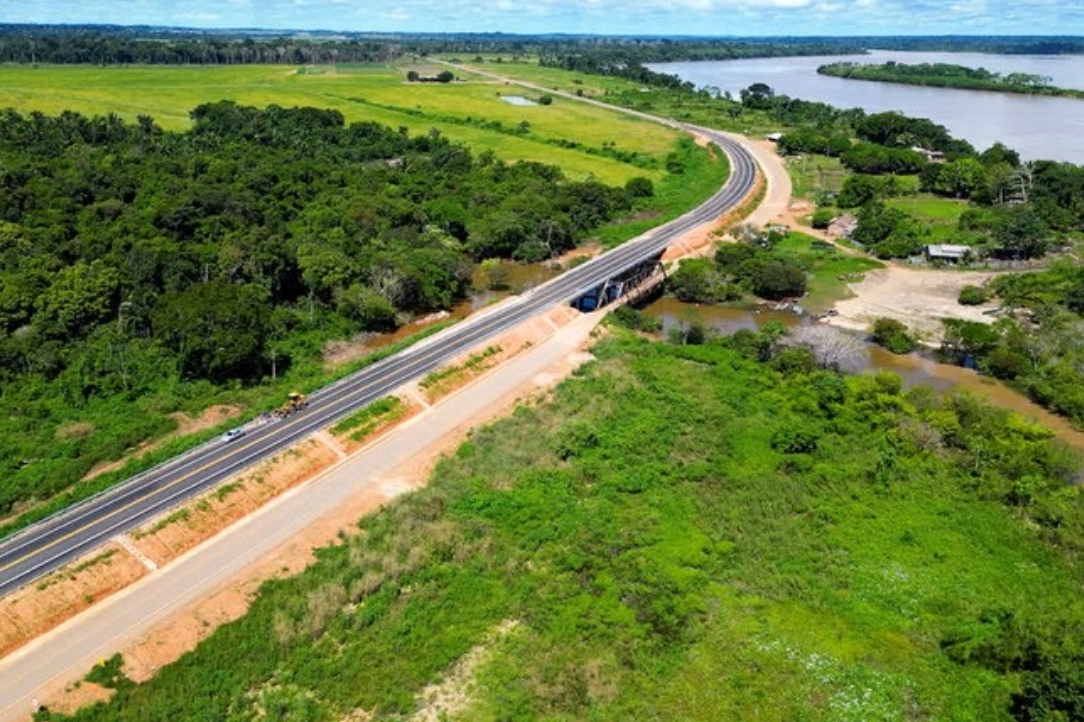 RIBEIRÃO: Ponte histórica da Madeira-Mamoré volta a ser usada na BR-425 durante manutenção da nova ponte 