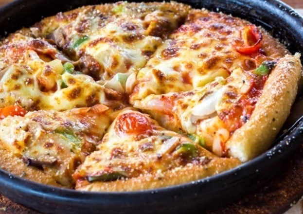 PIZZA DE FRIGIDEIRA: Se você está procurando o que fazer veja essa receita rápida