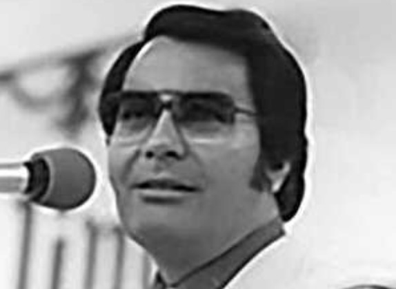 O Apocalipse segundo Jim Jones - por Humberto Oliveira