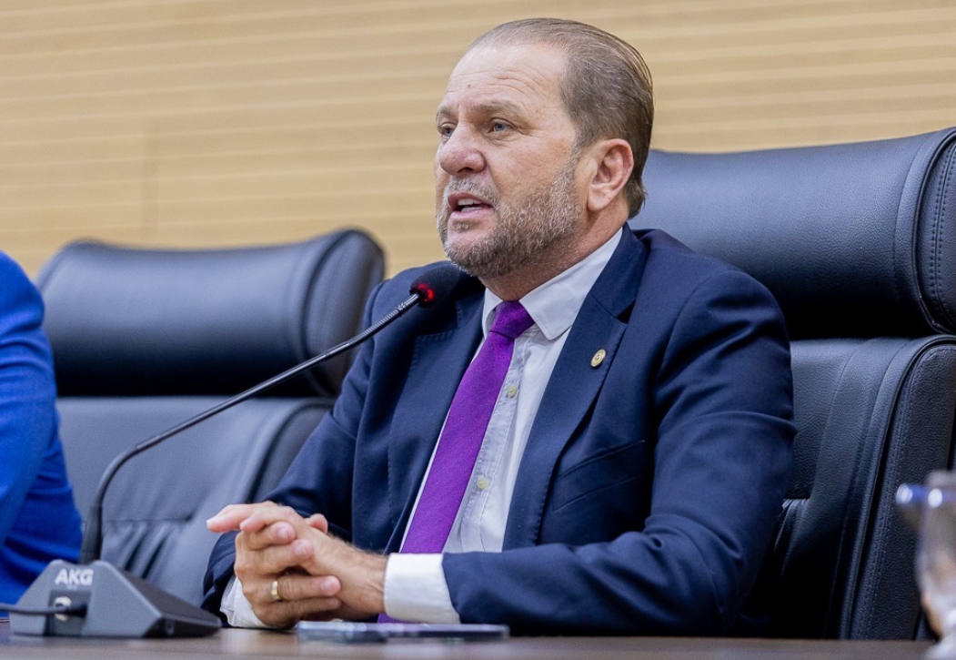 CIRONE DEIRÓ: Deputado propõe redução temporária do ICMS sobre o óleo diesel