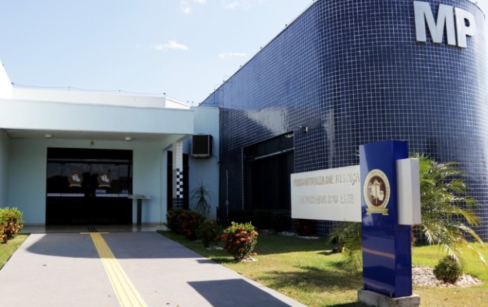 ALVORADA DO OESTE: MPRO firma TAC para garantir continuidade dos serviços públicos da prefeitura