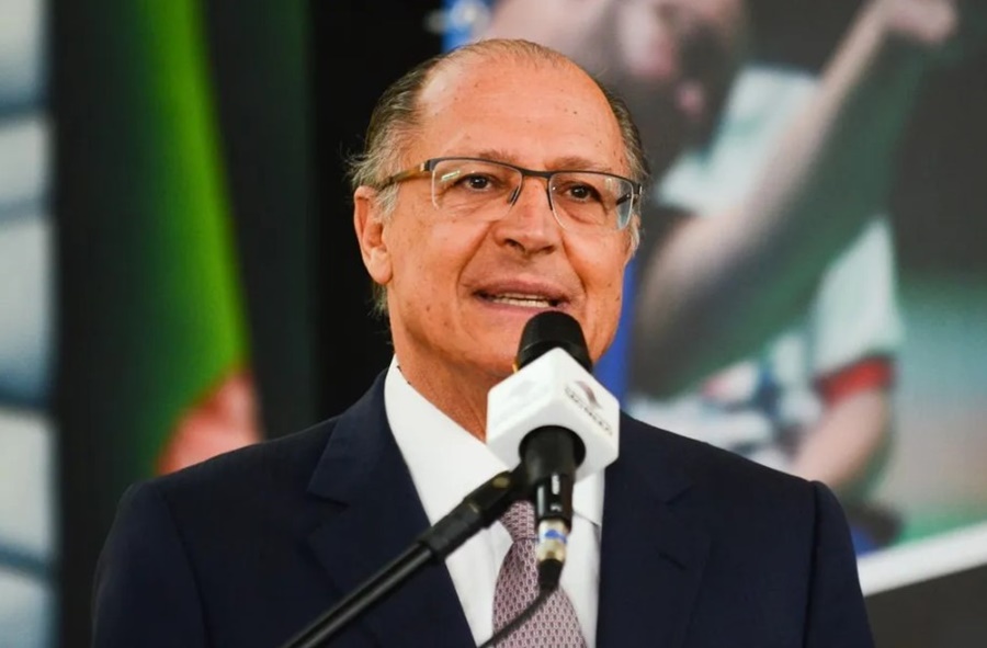 ALCKMIN: TSE nega direito de resposta sobre falas antigas de candidato a vice