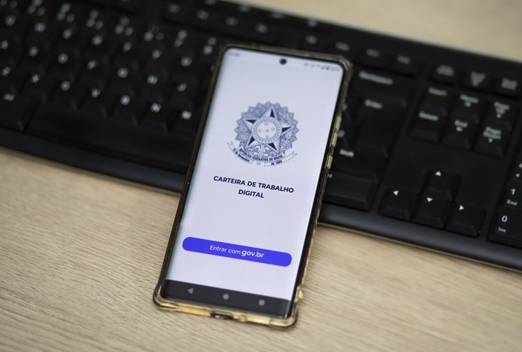 CARTEIRA ASSINADA: Rondônia abre mais de 880 novos postos formais de trabalho em maio