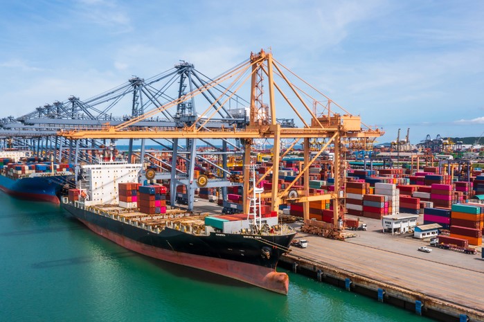 AÇÃO E REAÇÃO: Brasil inicia processo de reciprocidade contra tarifas de 50% dos EUA