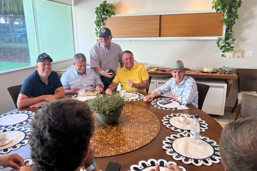 JAIME BAGATTOLI: Senador prestigia a abertura da Agrishow ao lado de Jair Bolsonaro