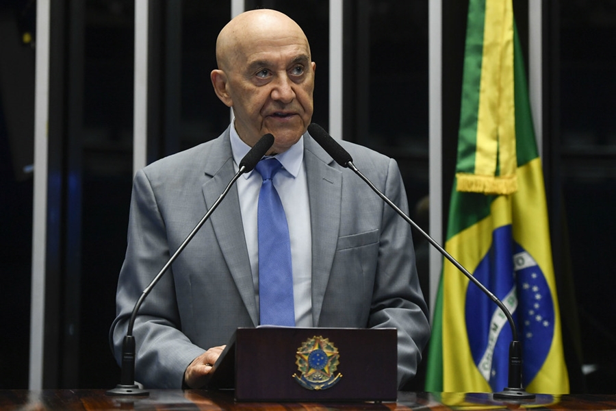 CONFÚCIO MOURA: 'Sem educação de qualidade, o Brasil não avança', alerta senador