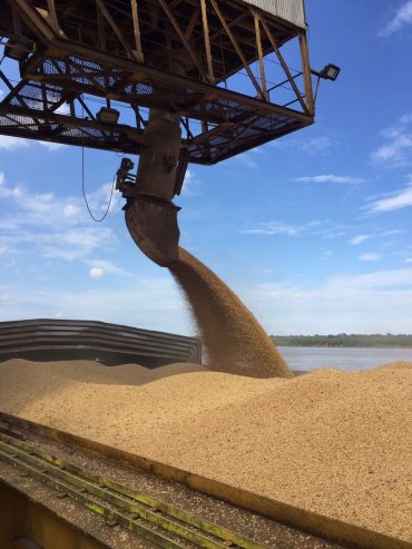 ABASTECIMENTO: Porto Público aponta prejuízos com a paralisação dos caminhoneiros