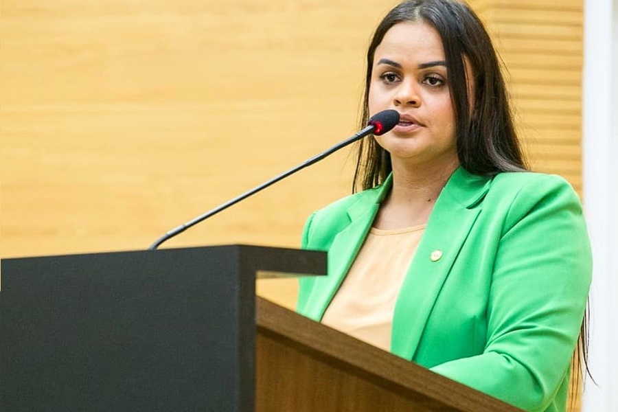 TAÍSA SOUSA : Deputada consolida frente parlamentar em apoio a projeto de anistia