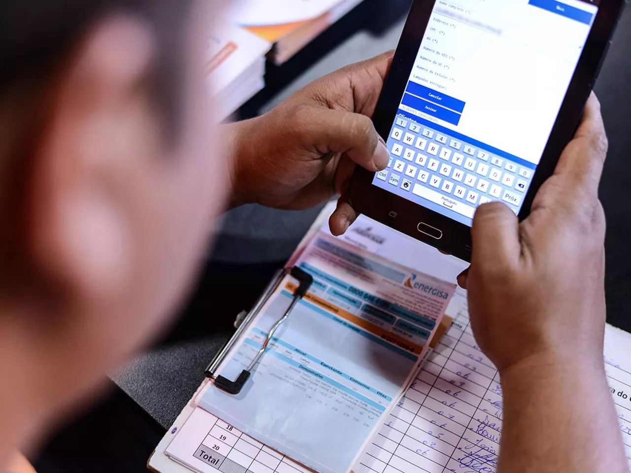 ENERGISA: Falta de titularidade na conta de energia impede recebimento da Tarifa Social