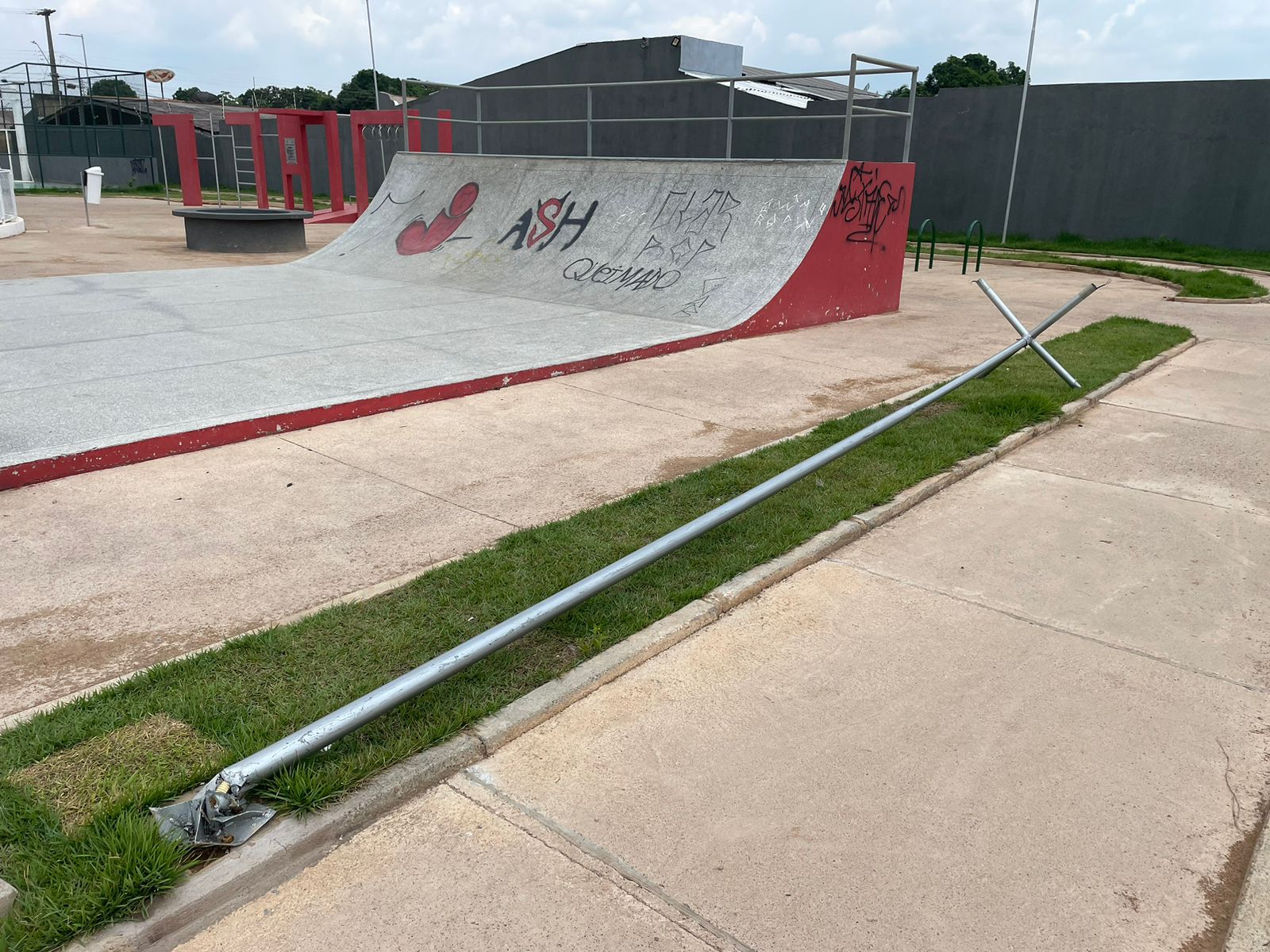 SEM CUIDADO: Praças e parques são alvos de criminosos em Porto Velho