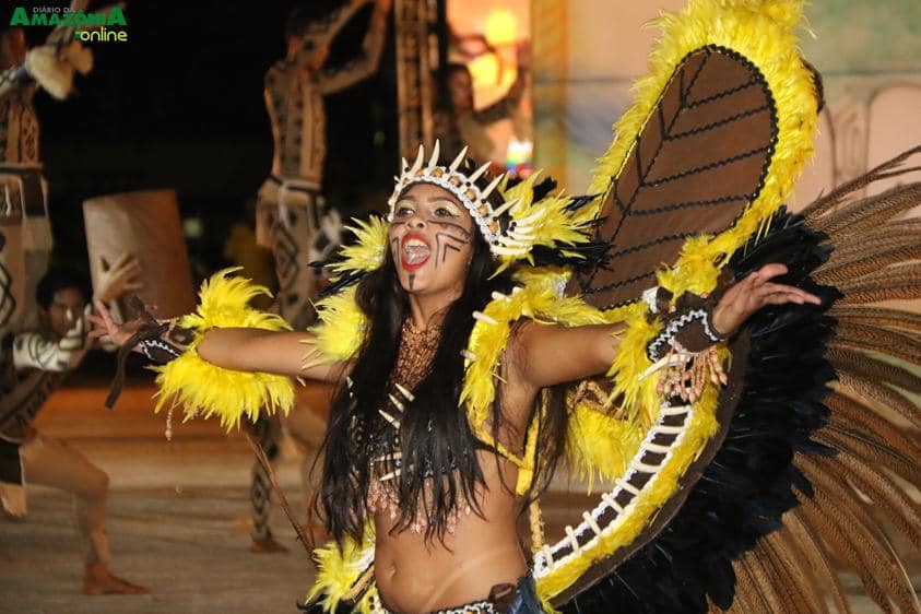 FLOR DO MARACUJÁ: Arraial encerra neste domingo com show do grupo de dança Watiku-Mayakan
