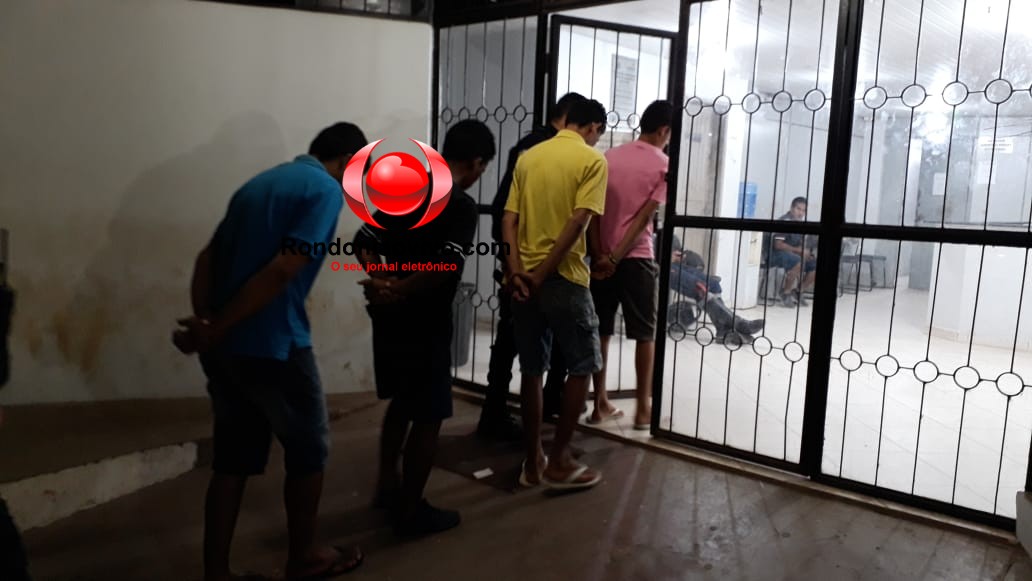 ARMADOS: PM detém 13 suspeitos de venderem droga em escola na zona Leste