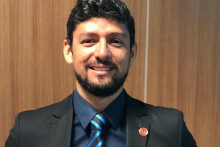 DIFICULDADE: Falta de certidão pode inviabilizar nomeação de novo procurador geral do Estado