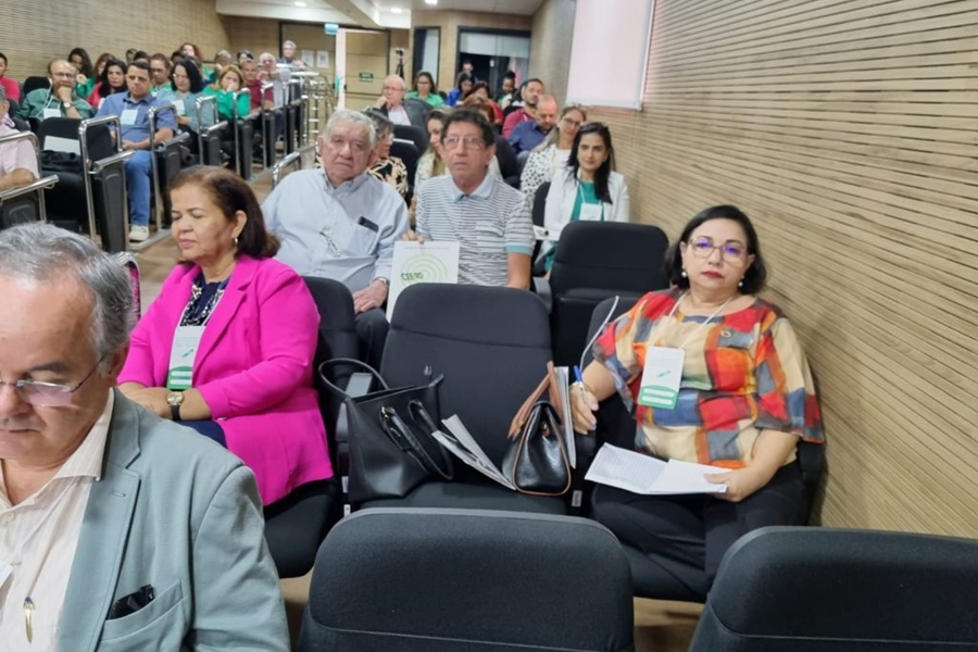 SINDSEF: Vice-presidente participa de Fórum Nacional dos Conselhos Estaduais de Educação
