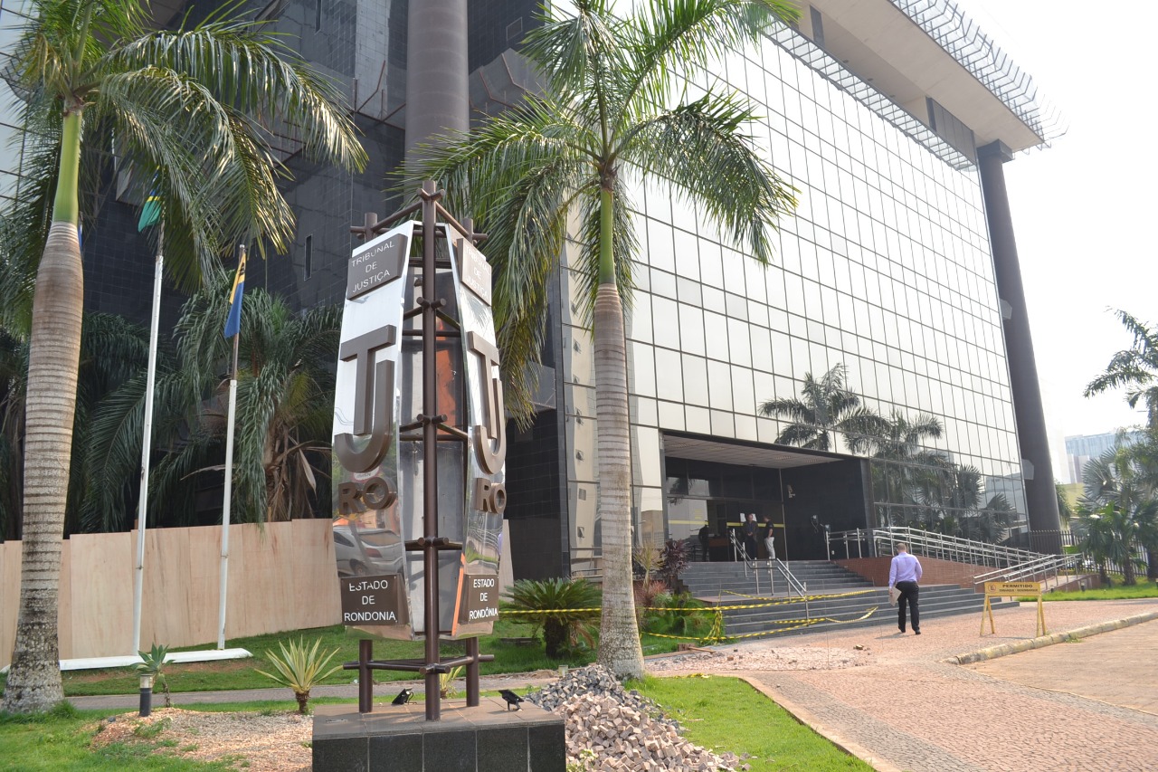 DOENÇAS: TJ-RO muda atendimento devido aumento dos casos de covid-19