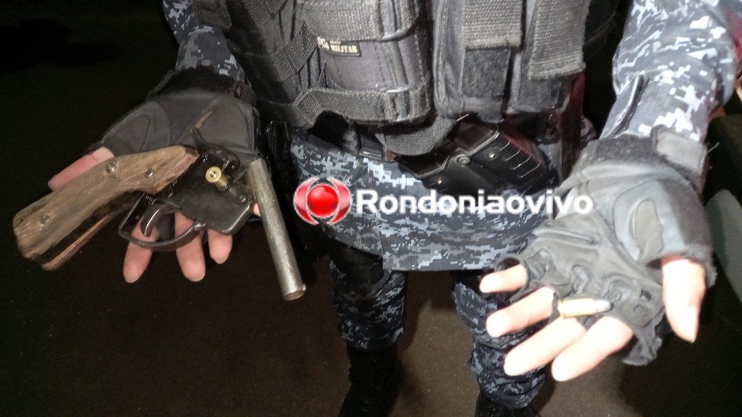 DENÚNCIA: Acusado é flagrado armado em frente de igreja evangélica na zona Leste