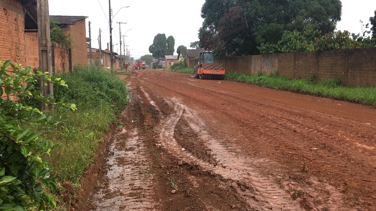 PAULO TICO: Rua Itatiaia no bairro Mariana recebe melhorias após pedido de vereador