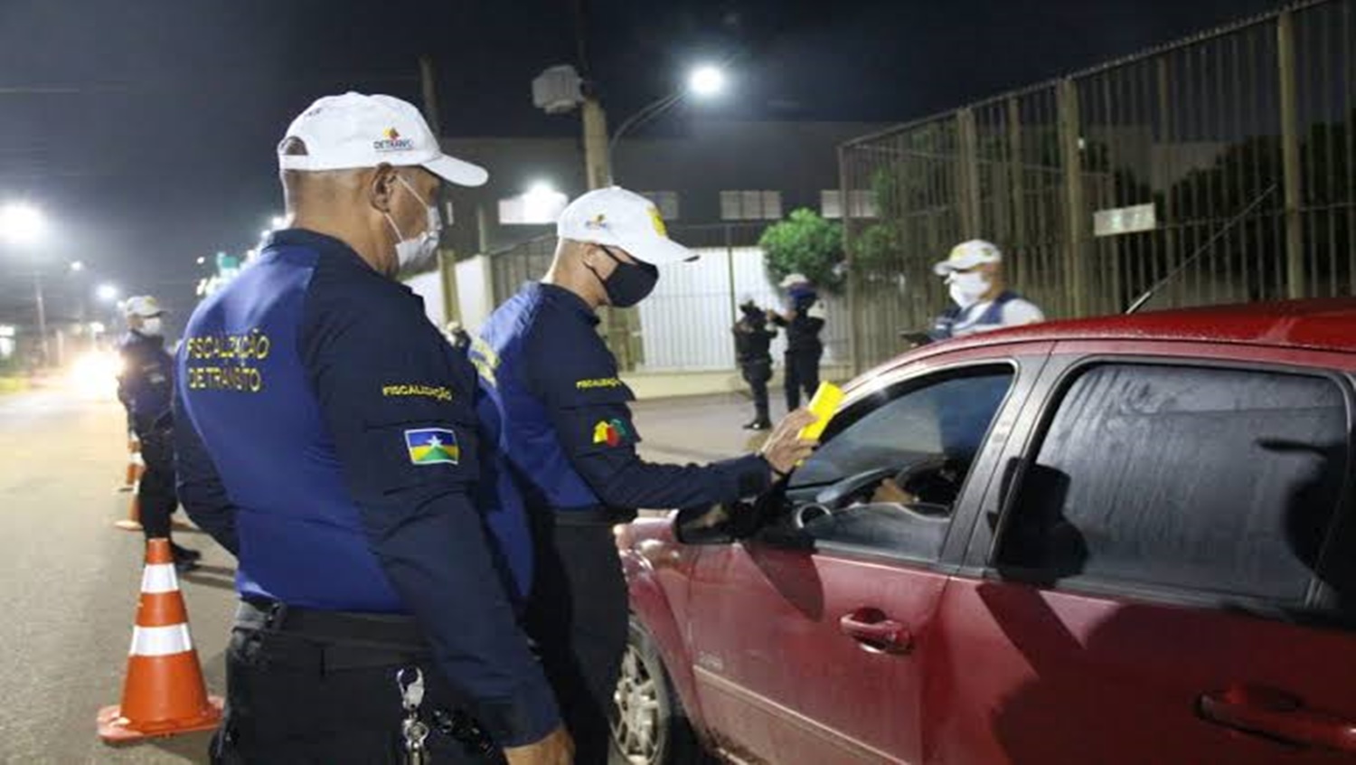 FERIADÃO: Lei seca em vários pontos da cidade prende quase 30 motoristas