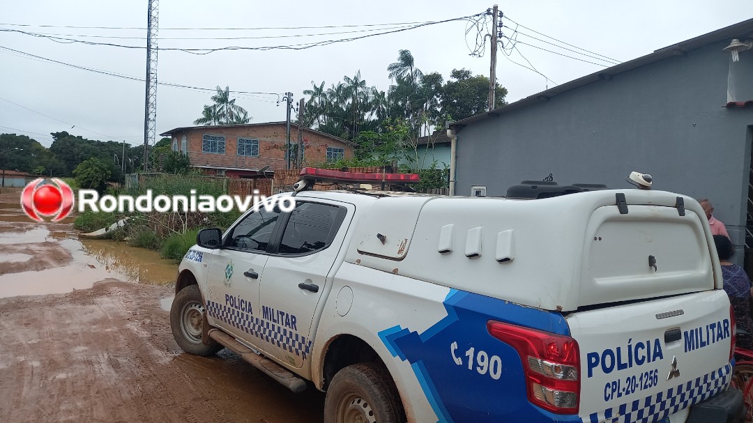CRIME BÁRBARO: Homicídios investiga assassinato de homem a golpes de enxada em casa