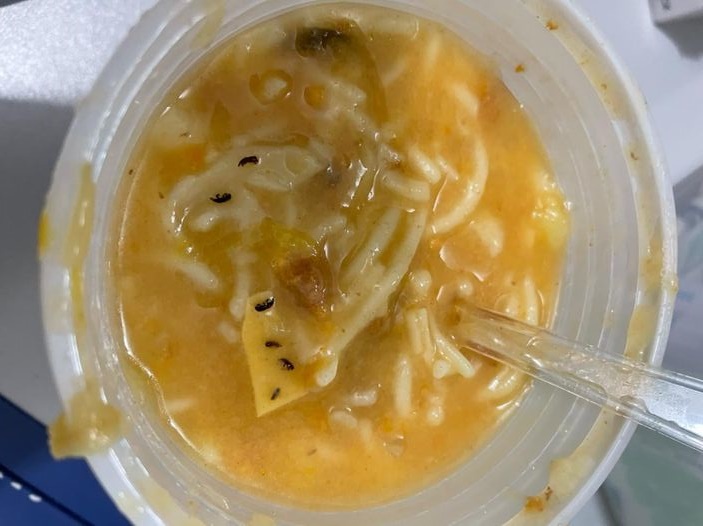 NOJENTO: Pacientes do João Paulo II dizem receber refeições com ‘tapurus’